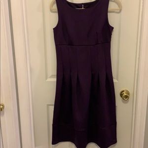 EUC EN FOCUS size 6 purple dress